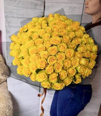 Букет из 101 желтой розы (60 см)