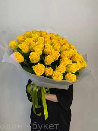 Букет из 51 желтой розы (60 см)