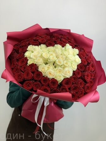 Букет из роз (60 см) сердце