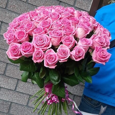 Букет из 45 розовых роз