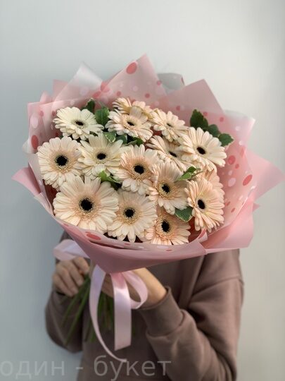 Букет из 15 розовых гербер